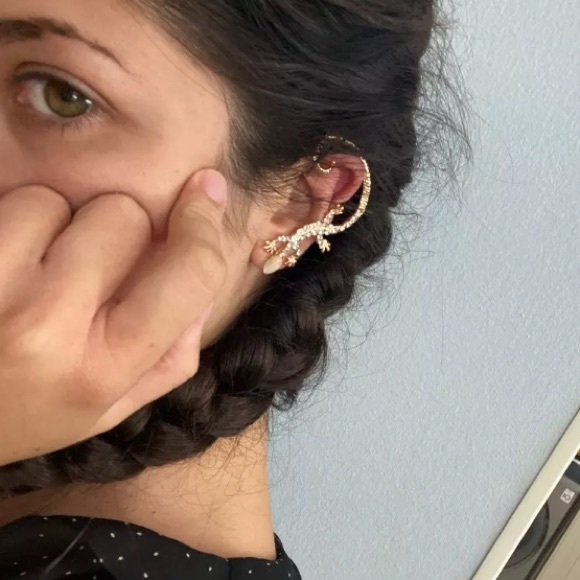 Unique Diamond Lizard Cuff Wrap Around Earring - Picture 9 of 13